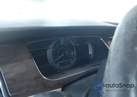 2013 Ford Taurus Limited z USA, uszkodzony, nr VIN 1FAHP2F87DG149449